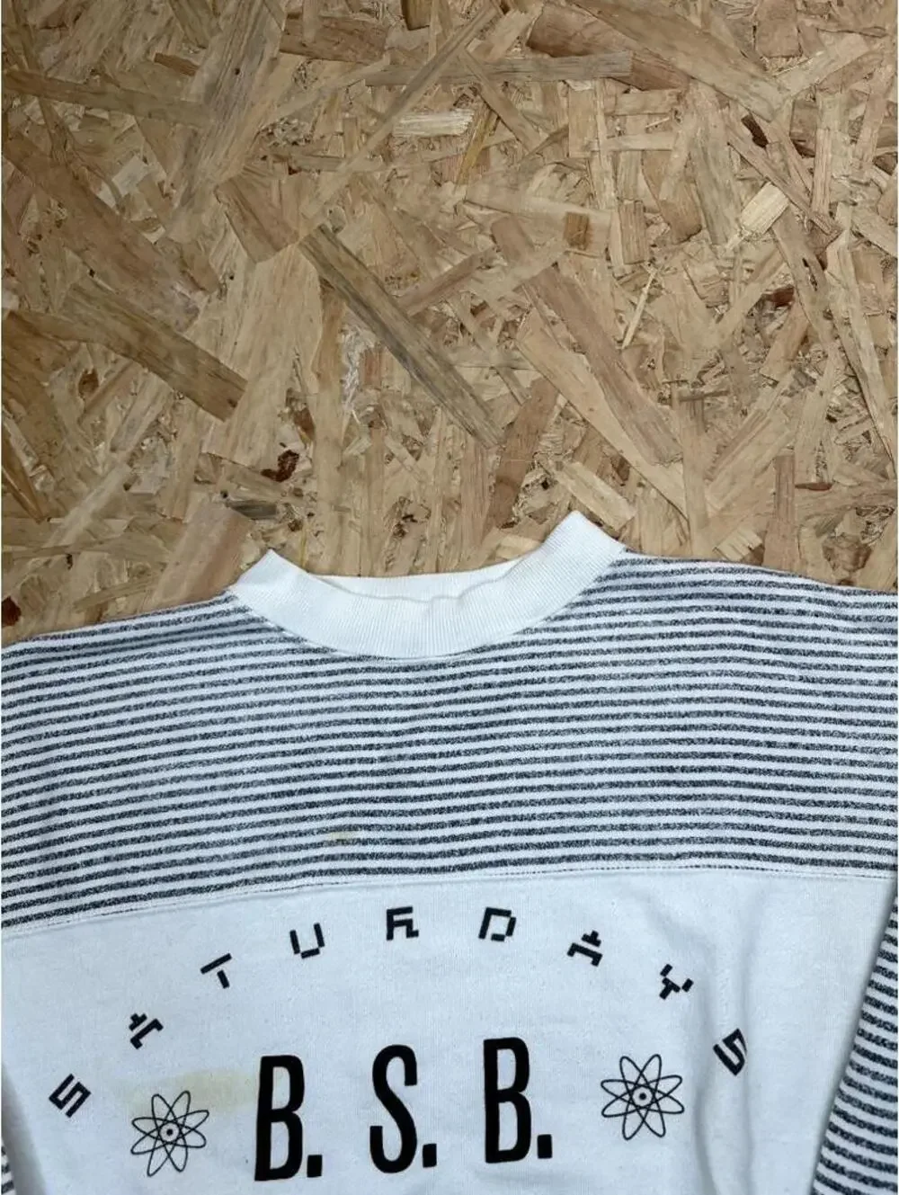 Vintage Saturdays BSB Sweatshirt Mens Medium White Striped Graphic Pullover